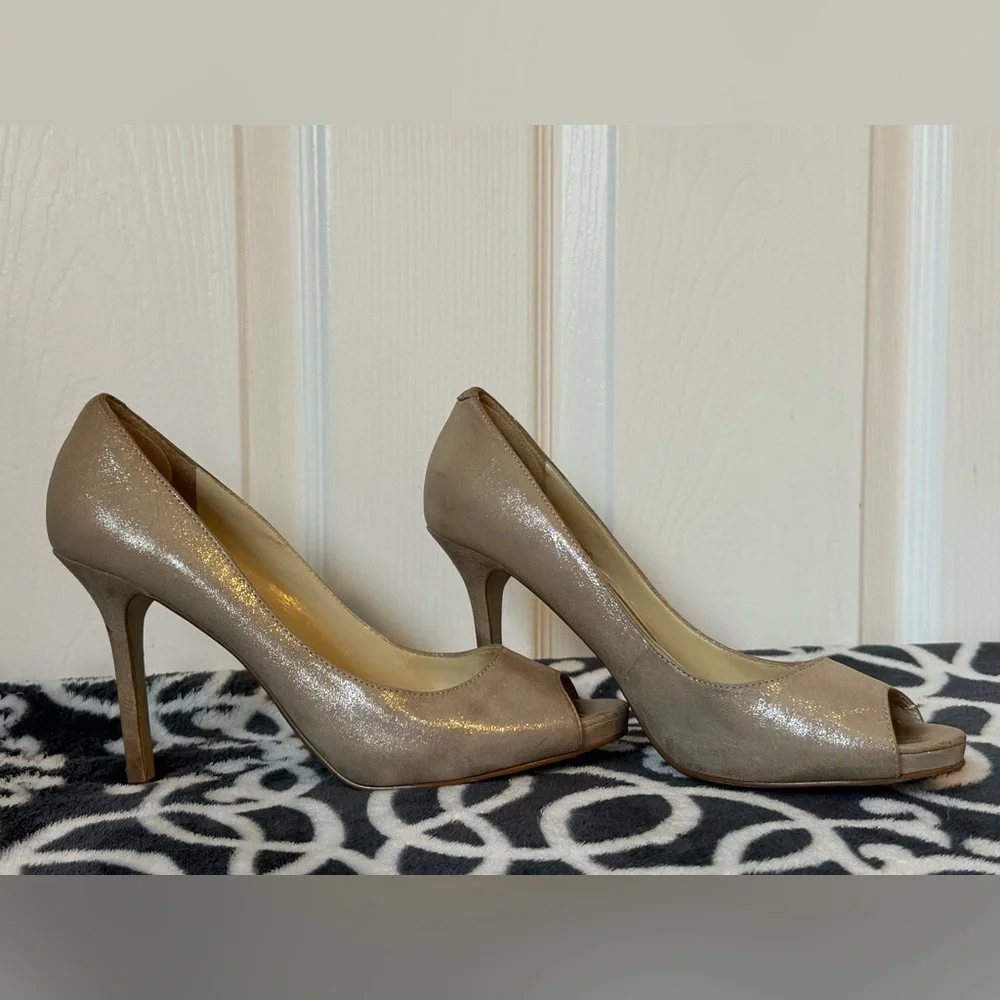 Enzo Angiolini Champagne Gold Peep Toe Heels Women’s Size 7M Designer Formal - Picture 13 of 13